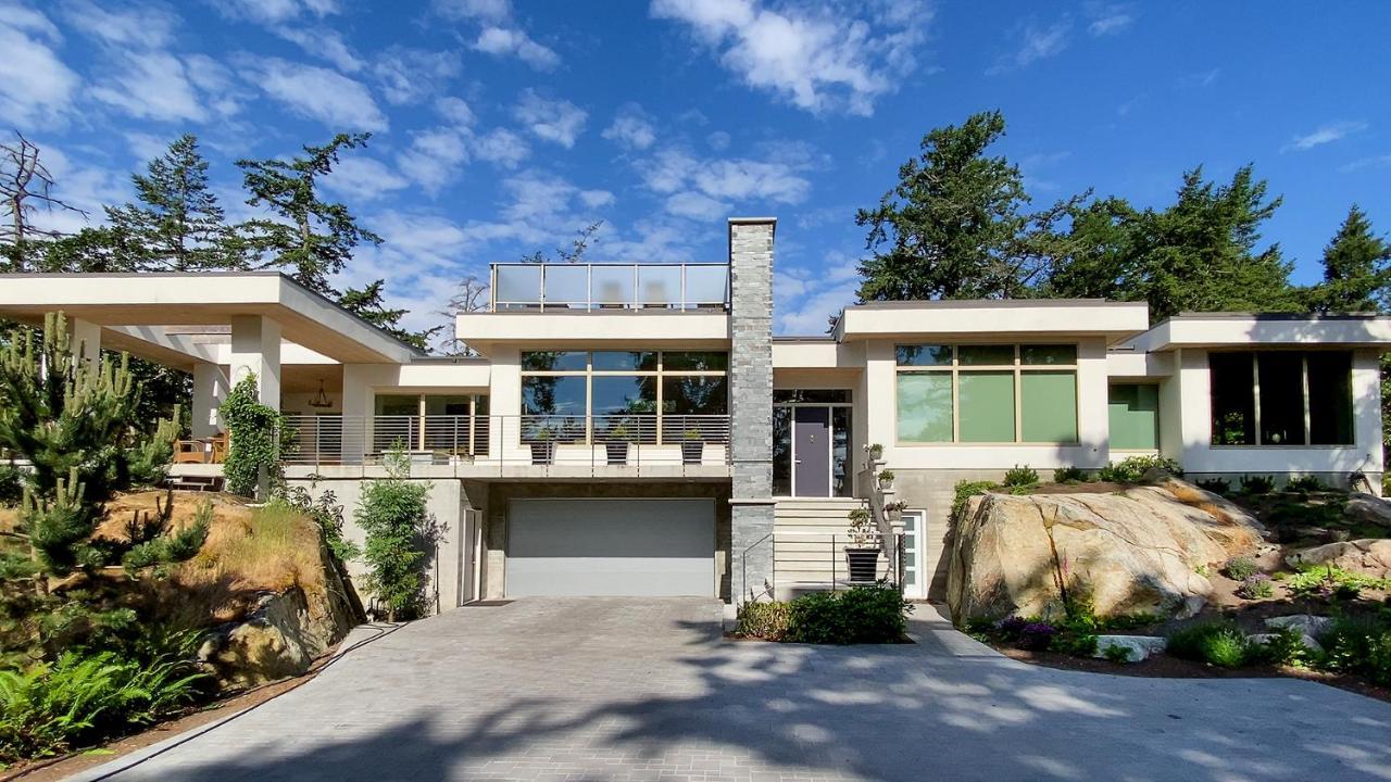 Private Modern Queenswood Guest house *