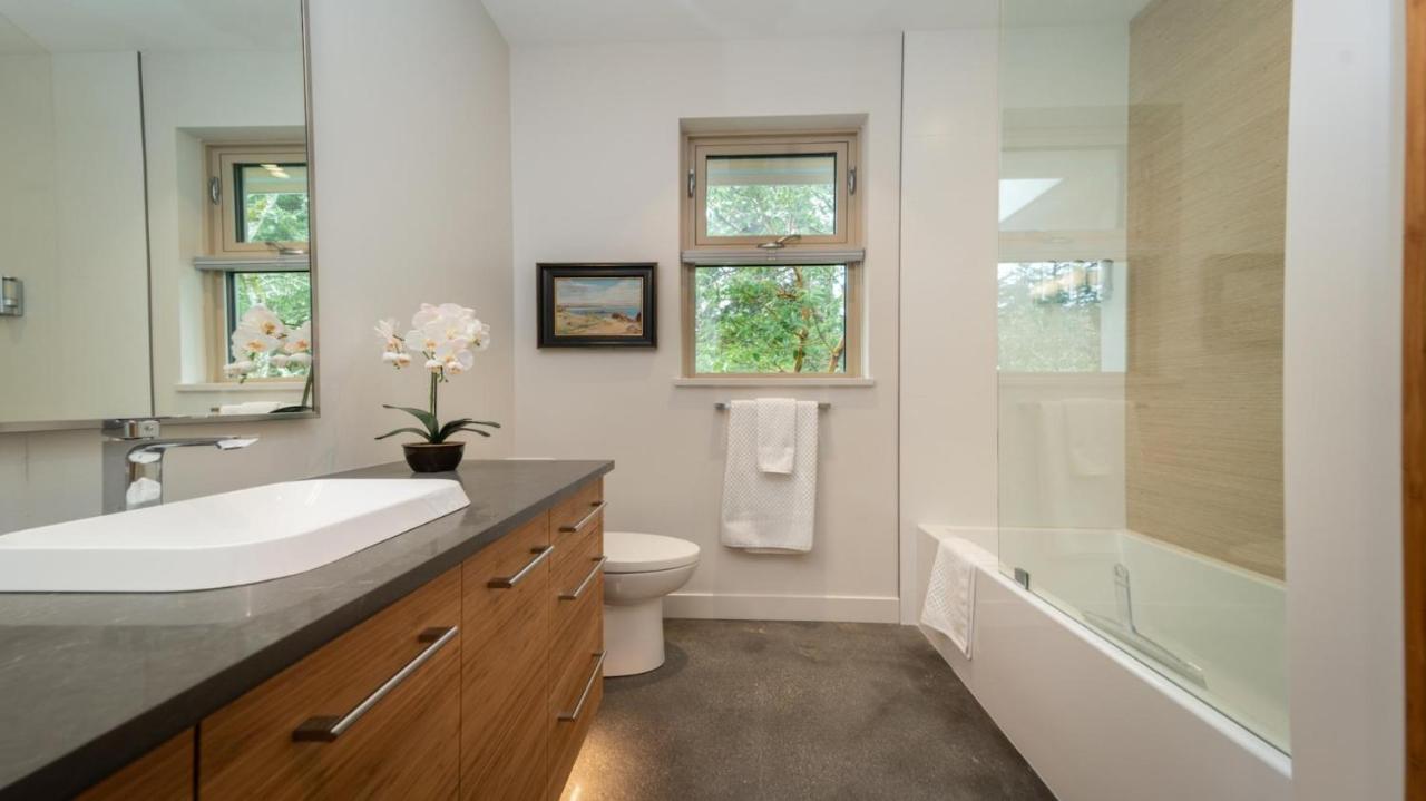 Guest house Private Modern Queenswood Victoria